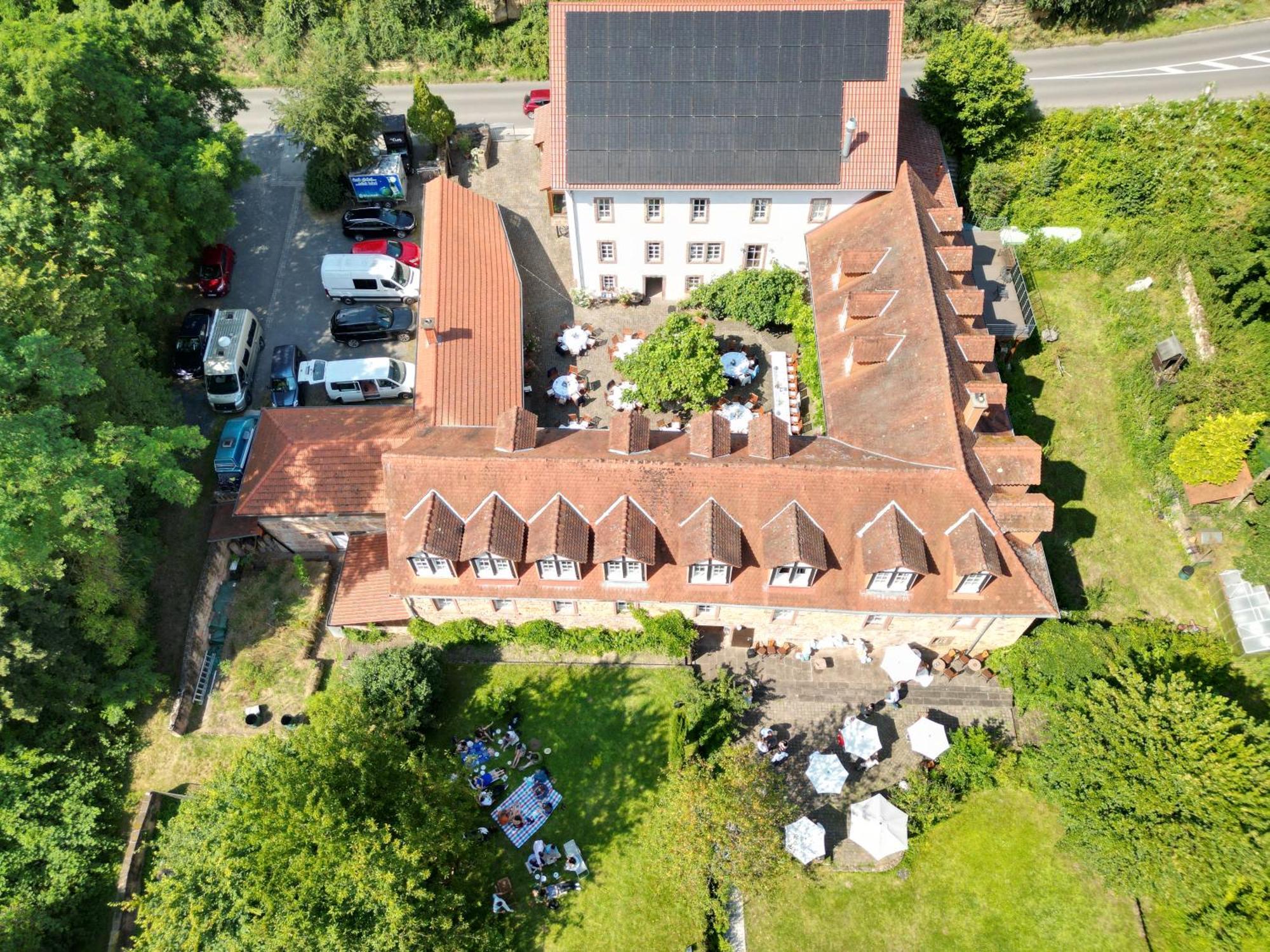 Bed and breakfast Felsenmuehle Neuleiningen Extérieur photo